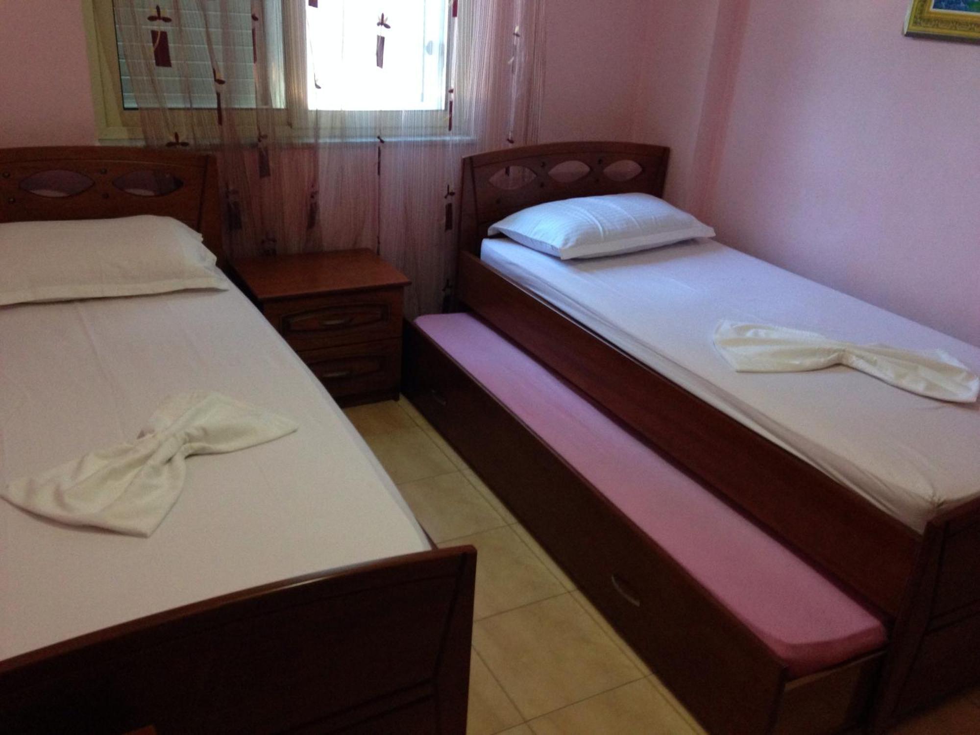 Espana Aparthotel Škalngur Kültér fotó