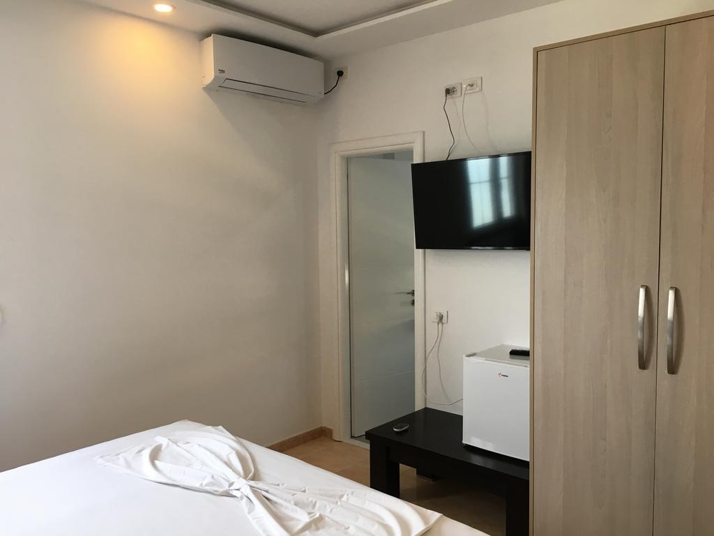 Espana Aparthotel Škalngur Kültér fotó