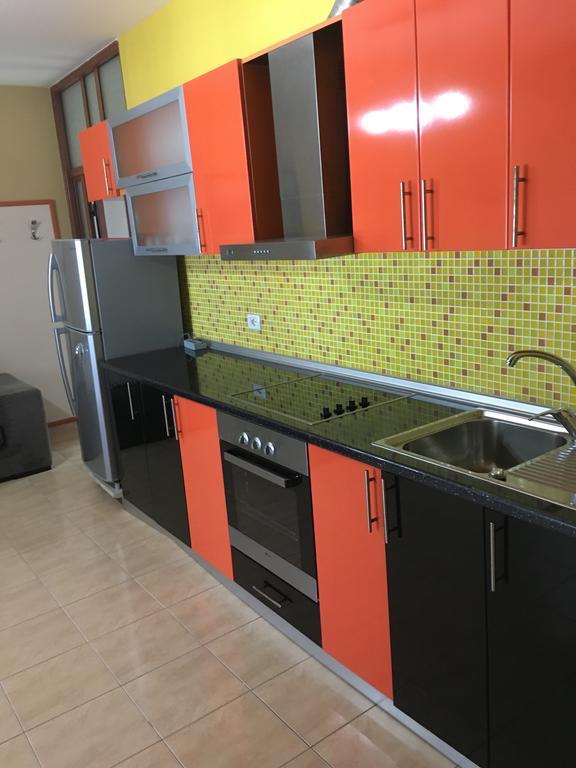 Espana Aparthotel Škalngur Kültér fotó