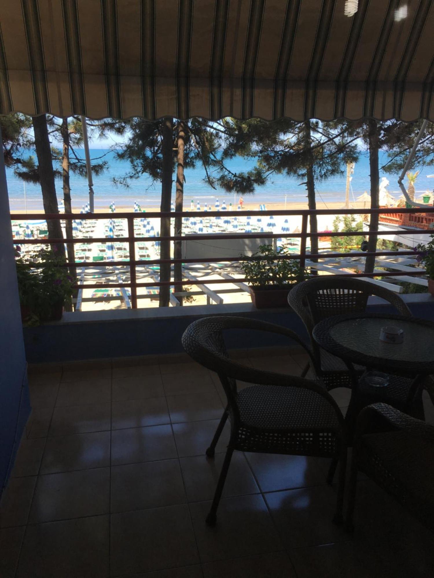 Espana Aparthotel Škalngur Kültér fotó