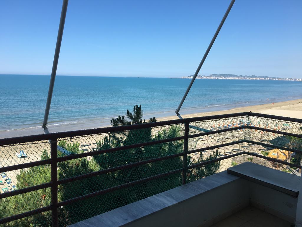 Espana Aparthotel Škalngur Kültér fotó
