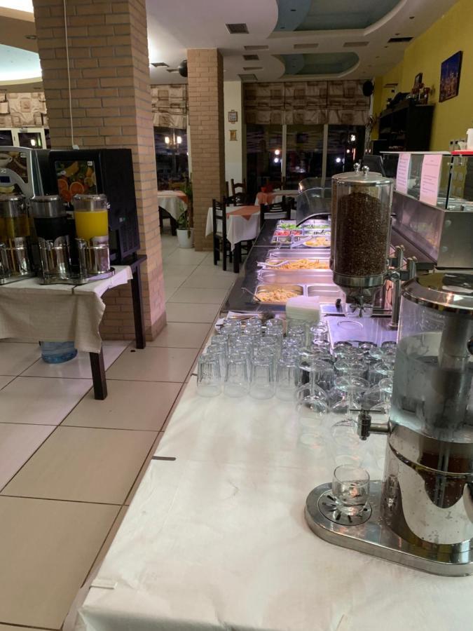 Espana Aparthotel Škalngur Kültér fotó